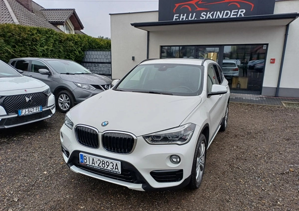 BMW X1 cena 77999 przebieg: 188000, rok produkcji 2019 z Prudnik małe 326